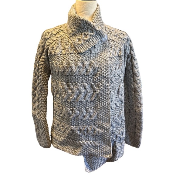 Aran Mor Merino Wool Cable Knit One Button Cardigan Sweater - Picture 3 of 8